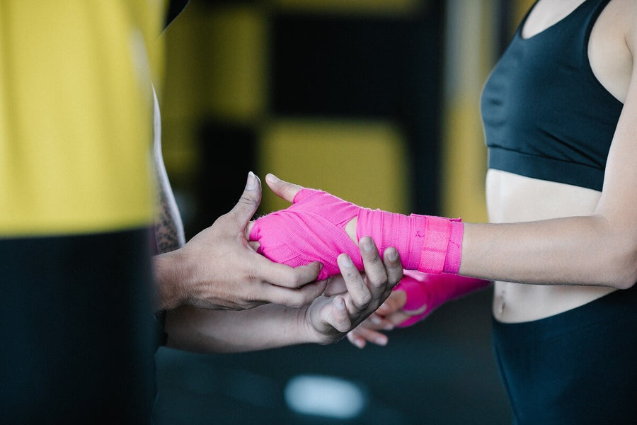 Expert Tips for Effectively Wearing a Wrist Brace During Exercise